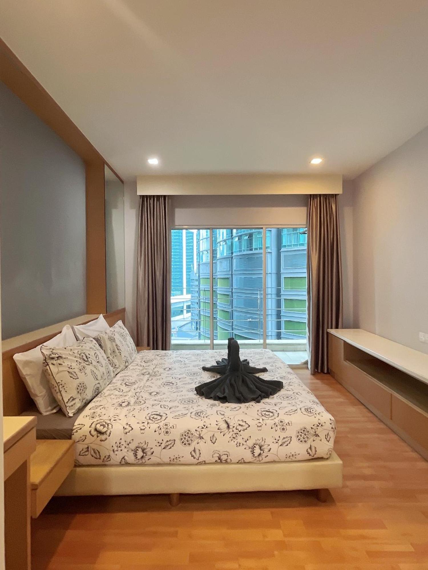 Park View Klcc ,By Delive Home 쿠알라룸푸르 외부 사진