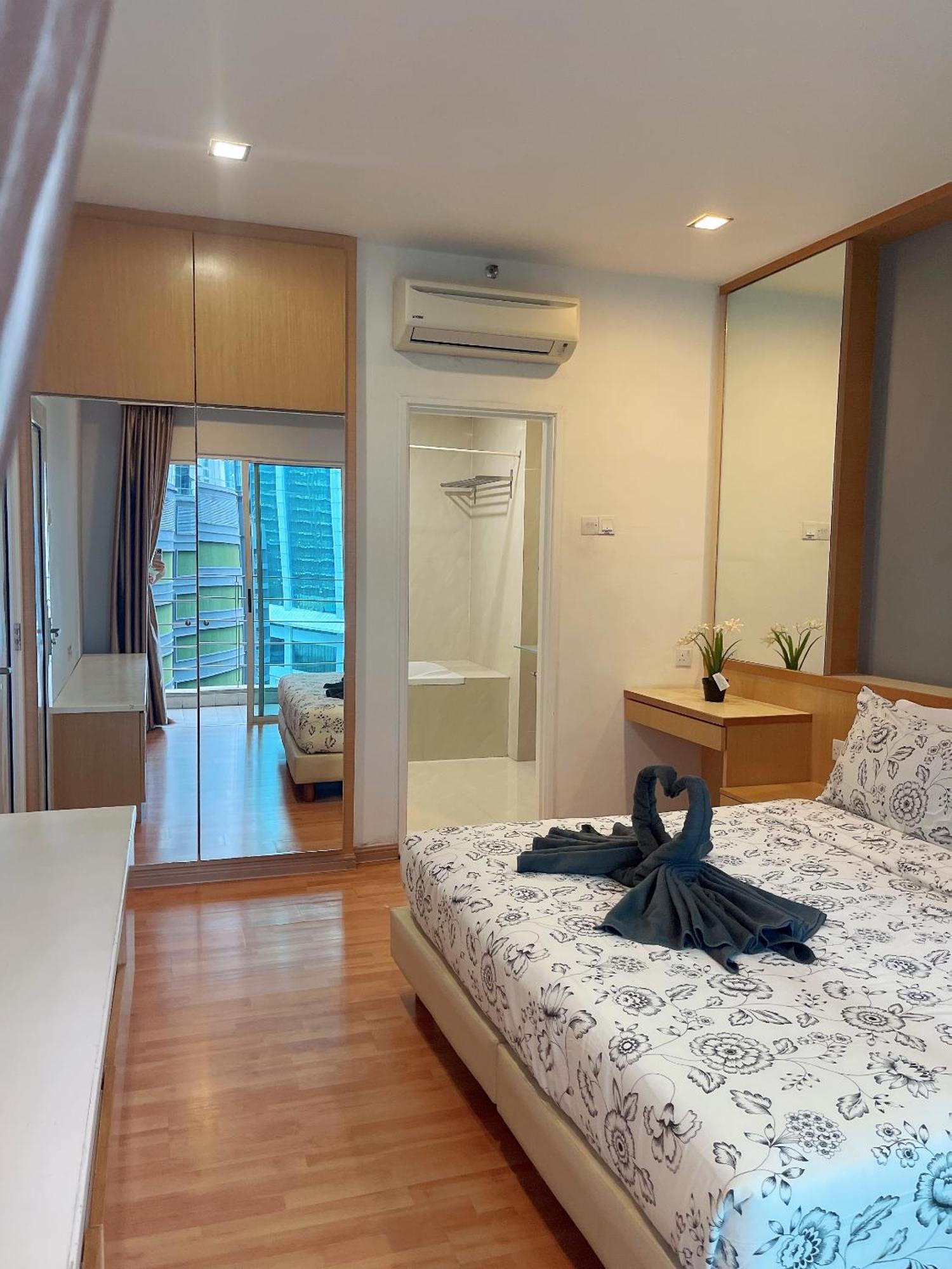 Park View Klcc ,By Delive Home 쿠알라룸푸르 외부 사진